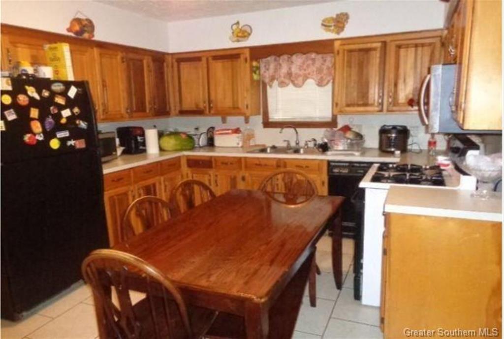 1808 8th Avenue - Photo 3