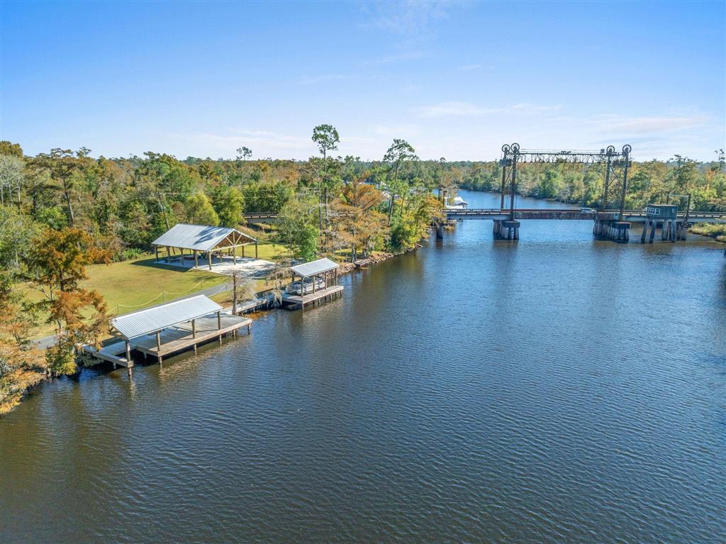 Photo 1 of 9 — 2399 Dennis Lane, Lake Charles, LA 70611
