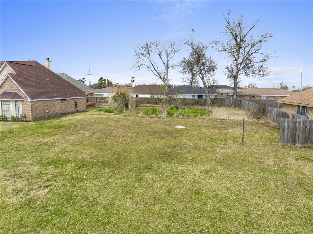 2009 Bancroft Street - Photo 3