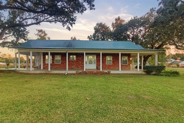 601 EAST ST, VINTON, LA 70668 - Image f7cfcfe9d4960a44556916f2a1756ea3/2320182440