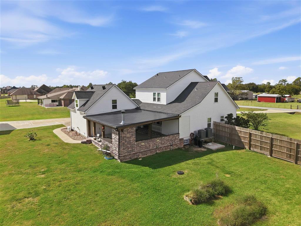 7741 Gossett Road - Photo 3
