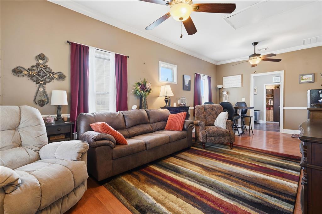 306 N Green Street N - Photo 4