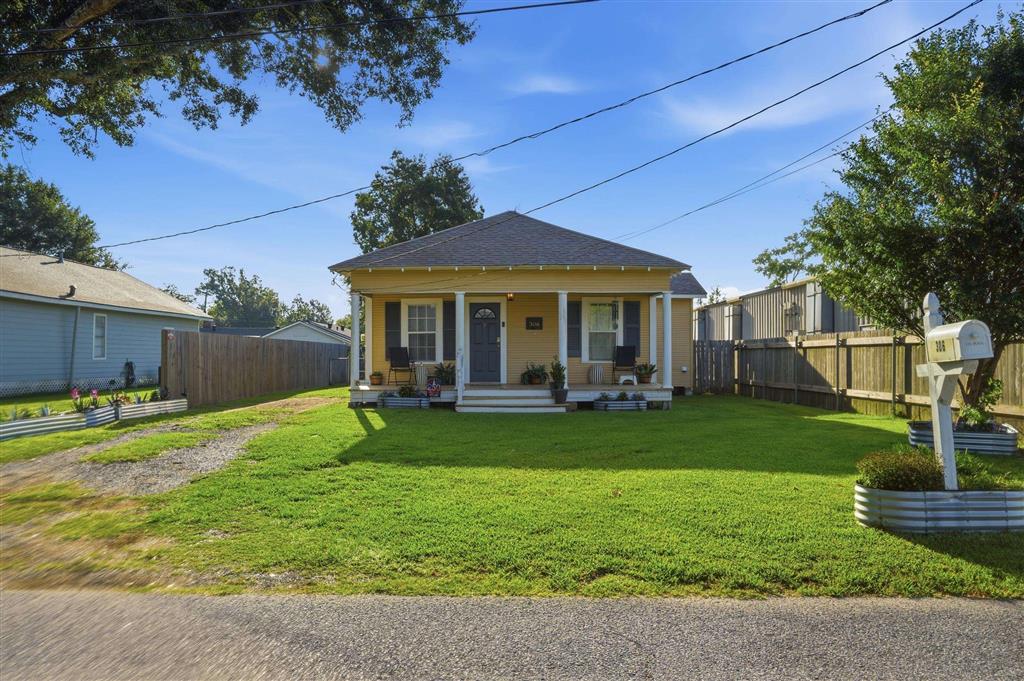 306 N Green Street N - Photo 2