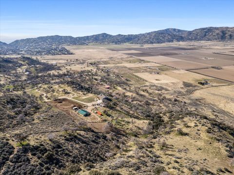 A home in Tehachapi