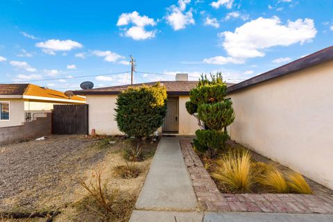 A home in Rosamond