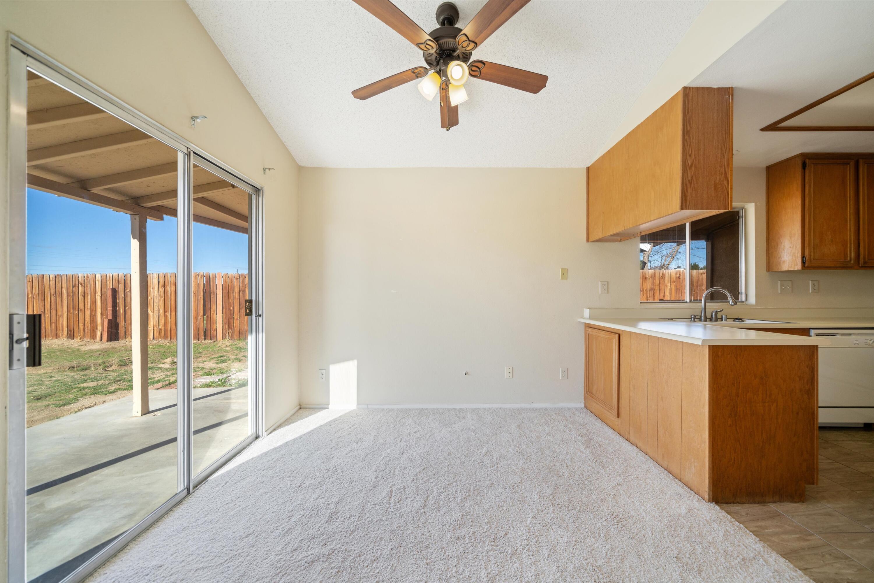 Rosamond, California 93560, United States, 2 Bedrooms Bedrooms, ,2 BathroomsBathrooms,Residential,Active,90631