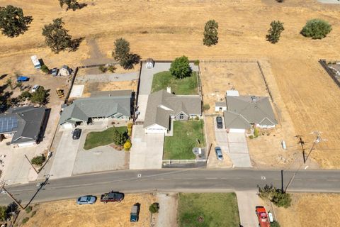 A home in Tehachapi