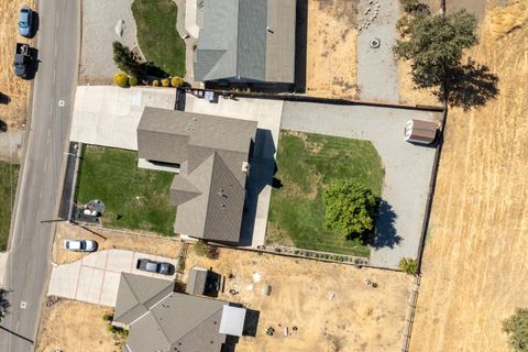 A home in Tehachapi