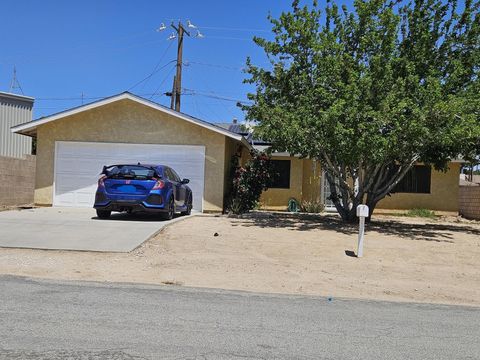 Single Family Residence in Mojave CA 2883 Encina Avenue.jpg