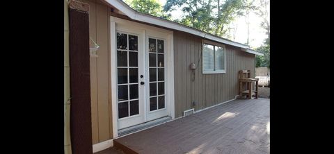 A home in Lake Hughes