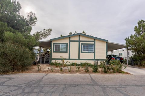 A home in Rosamond