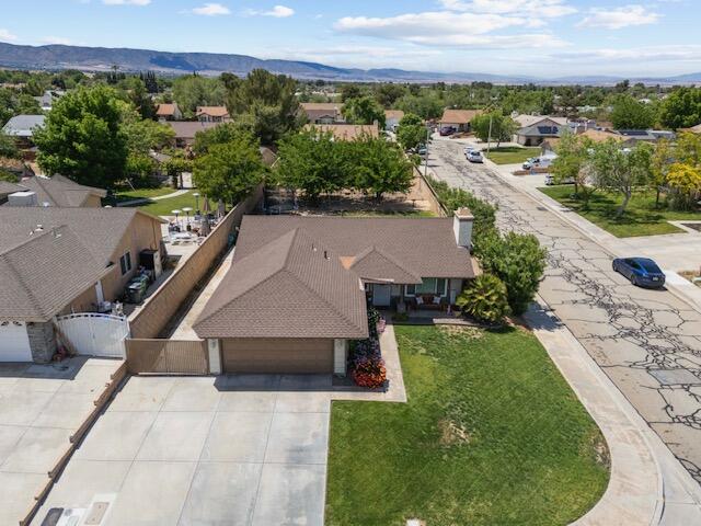 Lancaster, California 93536, United States, 3 Bedrooms Bedrooms, ,2 BathroomsBathrooms,Residential,Pending,125637