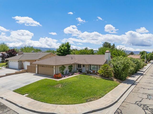 Lancaster, California 93536, United States, 3 Bedrooms Bedrooms, ,2 BathroomsBathrooms,Residential,Pending,125637