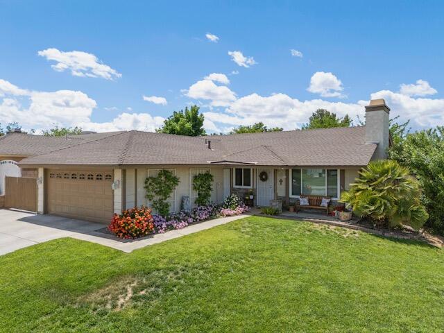 Lancaster, California 93536, United States, 3 Bedrooms Bedrooms, ,2 BathroomsBathrooms,Residential,Pending,125637