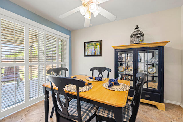 Lancaster, California 93536, United States, 3 Bedrooms Bedrooms, ,2 BathroomsBathrooms,Residential,Pending,125637