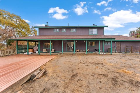 A home in Tehachapi