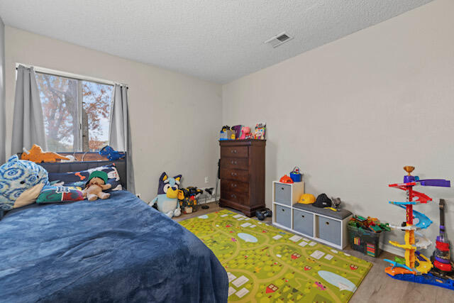 Lancaster, California 93536, United States, 3 Bedrooms Bedrooms, ,2 BathroomsBathrooms,Residential,Active,30322