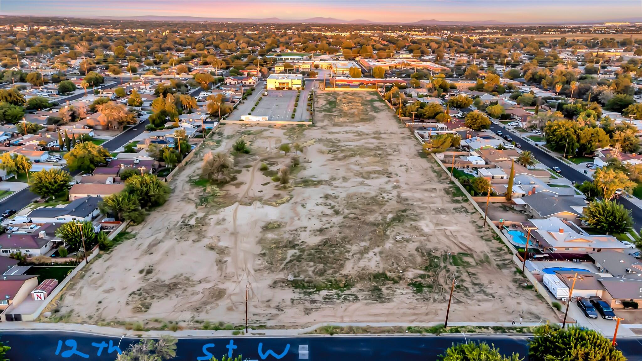 Lancaster, California 93535, United States, ,Land,Active,70682