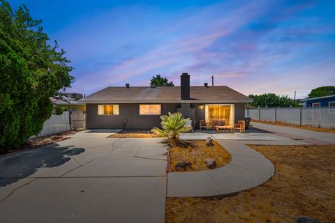 A home in Quartz Hill