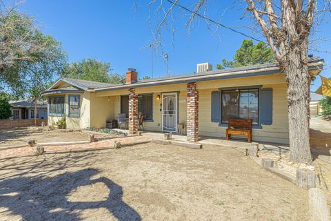 Single Family Residence in Lancaster CA 44519 92nd Street.jpg