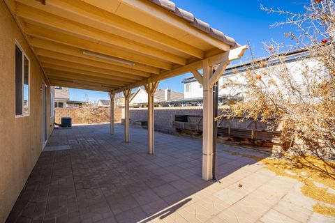 A home in Rosamond