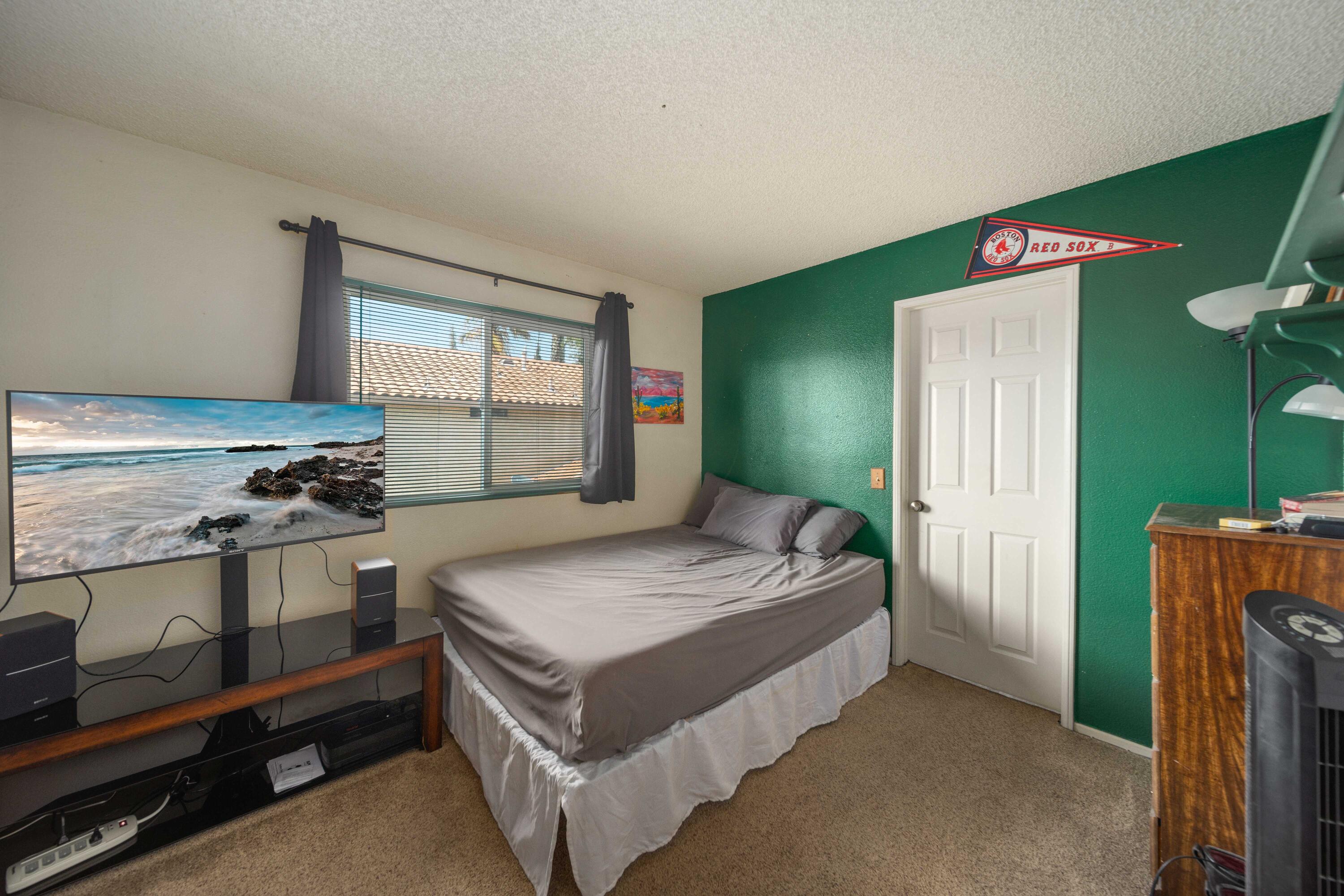 Lancaster, California 93535, United States, 4 Bedrooms Bedrooms, ,3 BathroomsBathrooms,Residential,Pending,120093