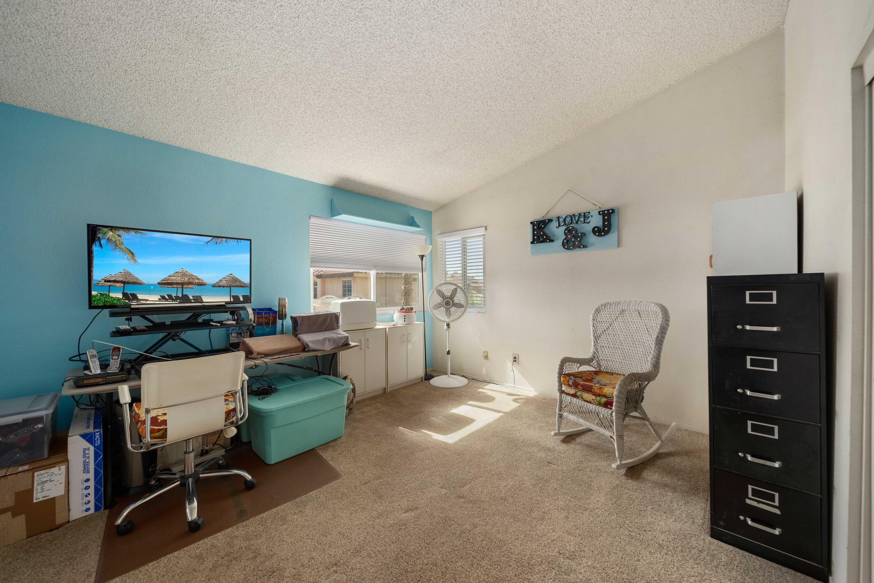 Lancaster, California 93535, United States, 4 Bedrooms Bedrooms, ,3 BathroomsBathrooms,Residential,Pending,120093