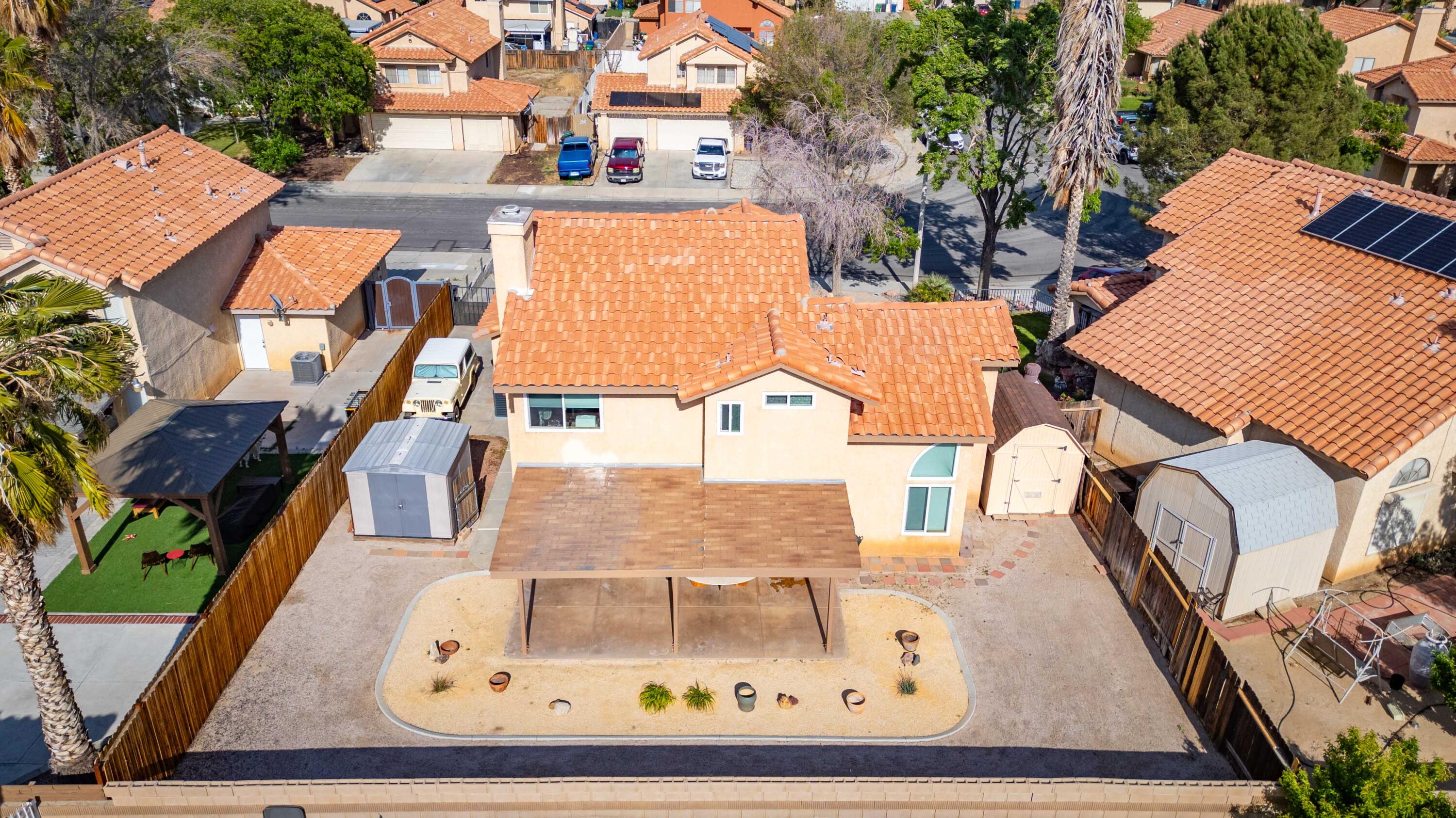 Lancaster, California 93535, United States, 4 Bedrooms Bedrooms, ,3 BathroomsBathrooms,Residential,Pending,120093