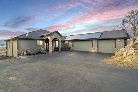 A home in Tehachapi