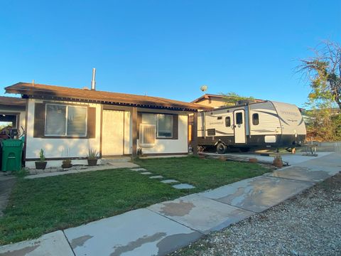 A home in Quartz Hill