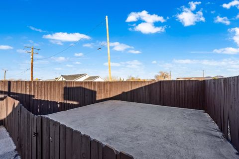 A home in California City