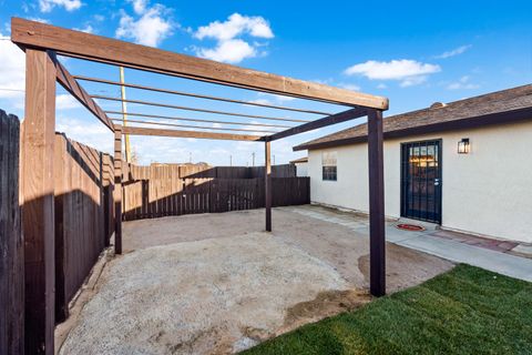 A home in California City