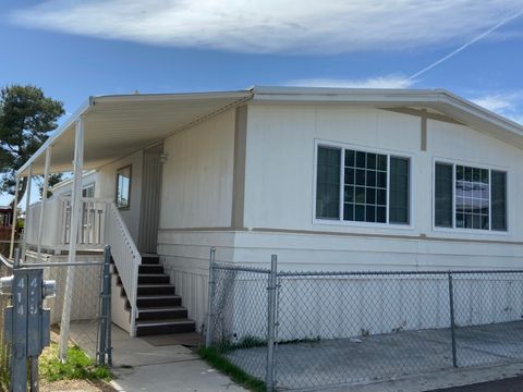 A home in Rosamond