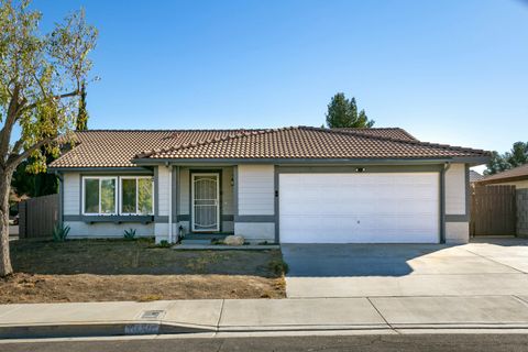 A home in Palmdale