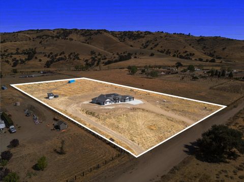 A home in Tehachapi