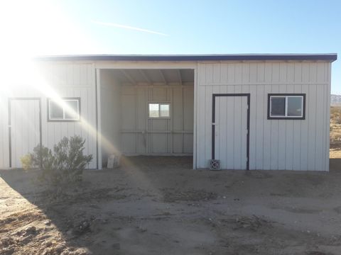 A home in Mojave