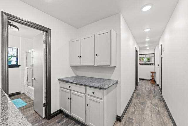 Lancaster, California 93534, United States, 3 Bedrooms Bedrooms, ,2 BathroomsBathrooms,Residential,Active,99221