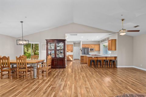 A home in Leona Valley