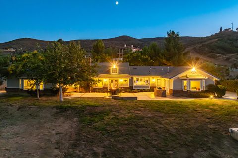 A home in Leona Valley