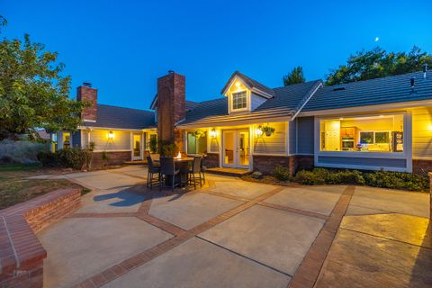 A home in Leona Valley