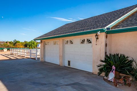 A home in Agua Dulce