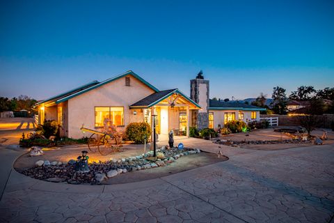 A home in Agua Dulce