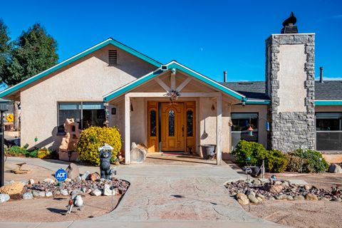 A home in Agua Dulce