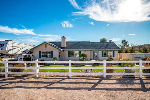 A home in Agua Dulce