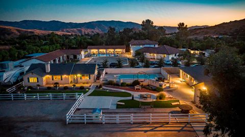 A home in Agua Dulce