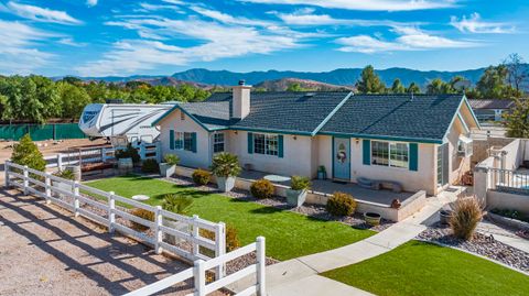 A home in Agua Dulce