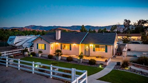 A home in Agua Dulce