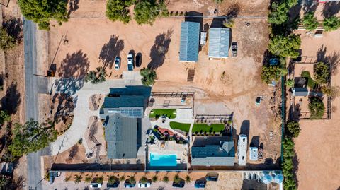 A home in Agua Dulce