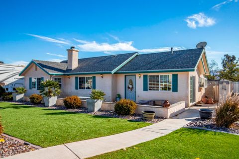 A home in Agua Dulce