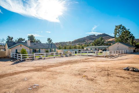 A home in Agua Dulce